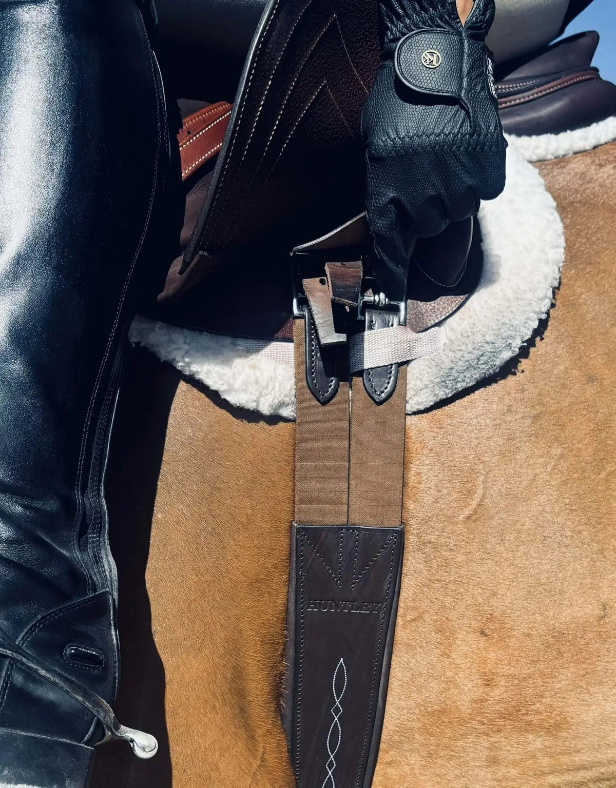 Huntley Equestrian Sedgwick Leather Fancy Stitched Padded Leather Contour Shaped Girth with Double End Elastic